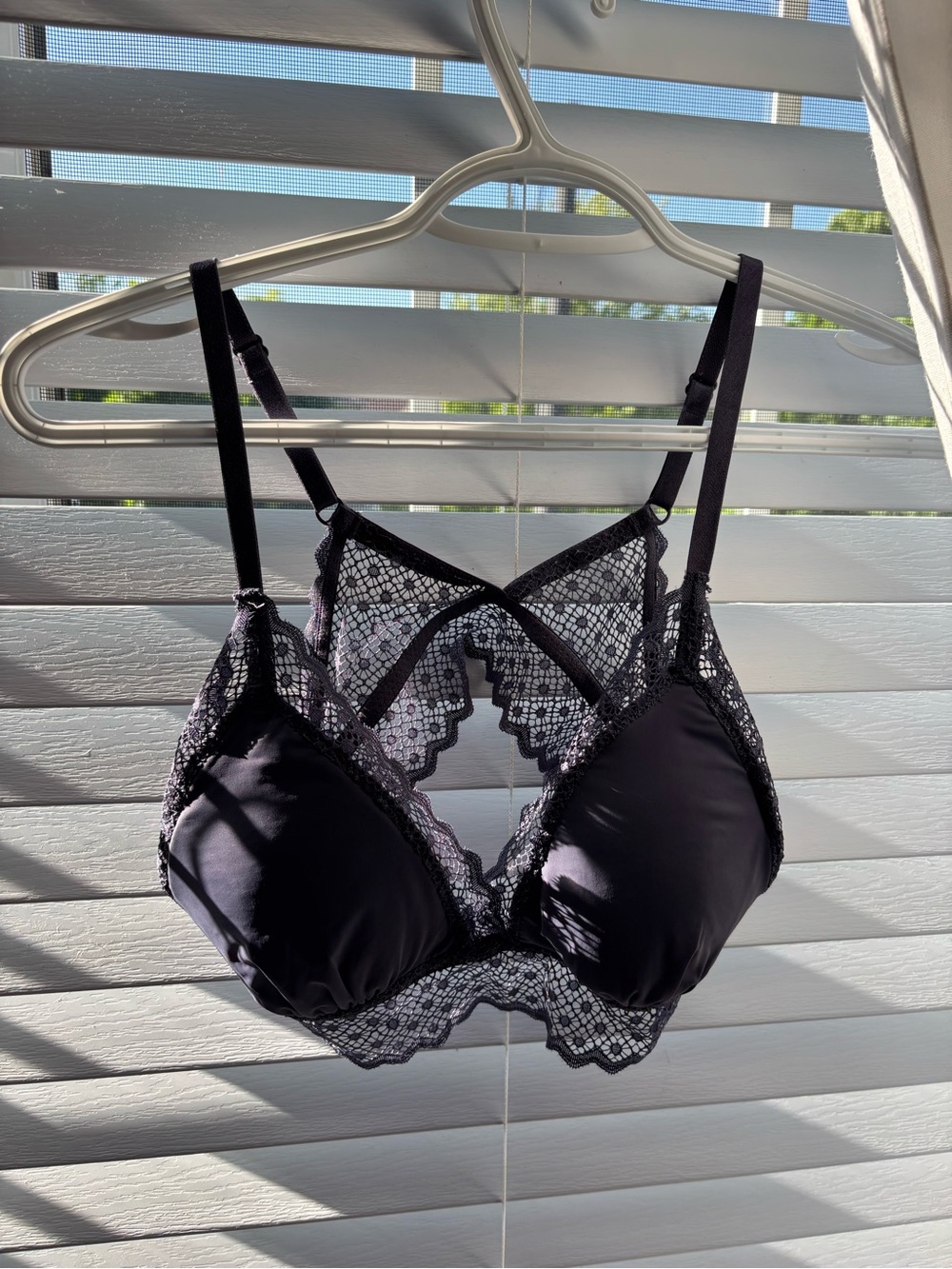 Lace Trim Black Bralette - Women Intimates & Sleepwear
